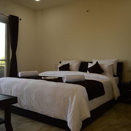 Harmony Palace Hotel Mahābaleshwar Esterno foto