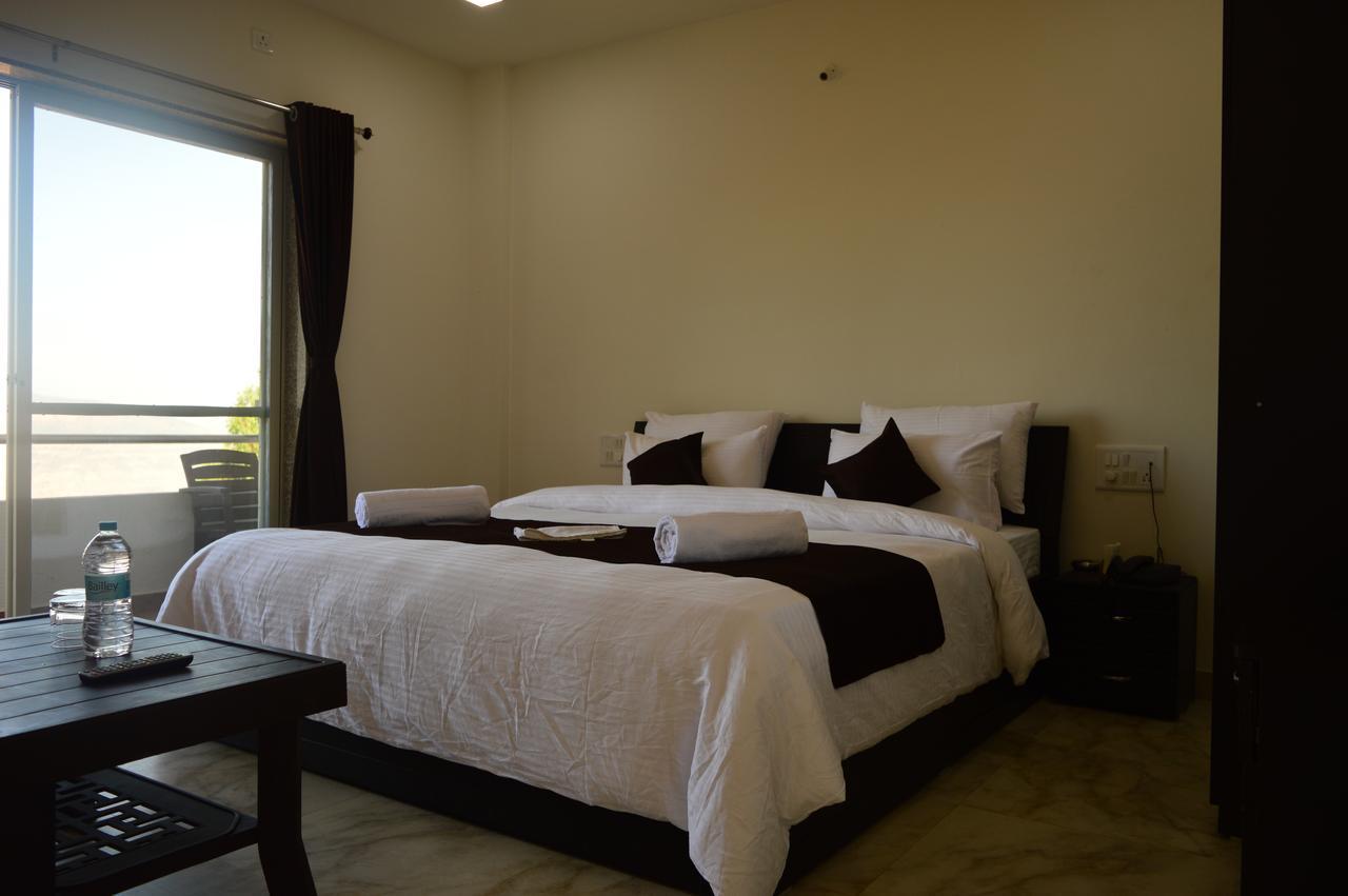 Harmony Palace Hotel Mahābaleshwar Esterno foto