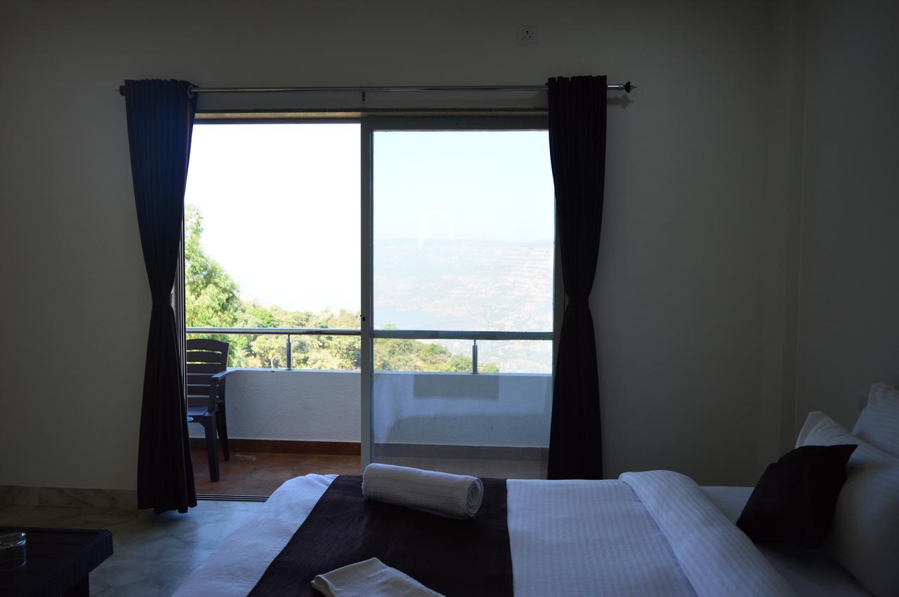 Harmony Palace Hotel Mahābaleshwar Esterno foto